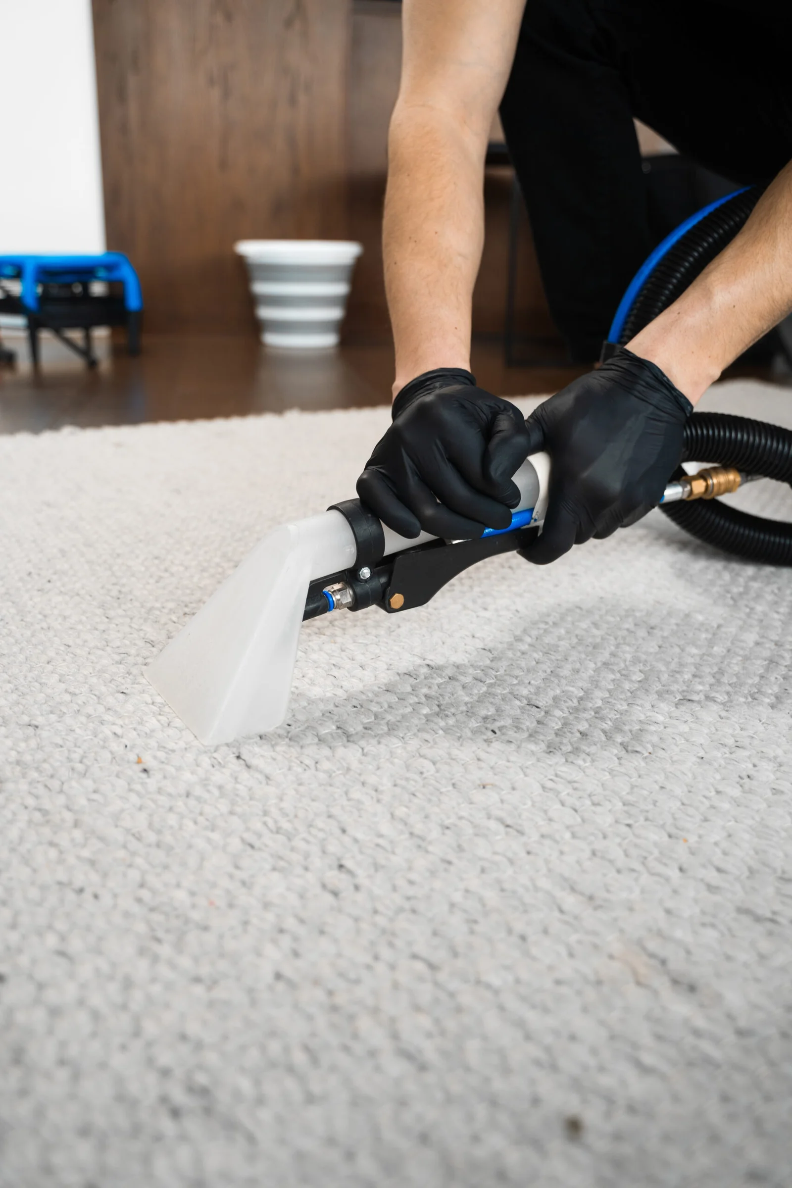 After-Hours Commercial Carpet Shampooing