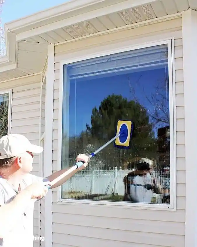 Why Exterior Window Cleaning Matters